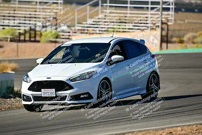 media/Oct-18-2025-Extreme Speed (Sat) [[d6d7e1fef1]]/Group 4 Orange/Session 1 (Turn 4)/